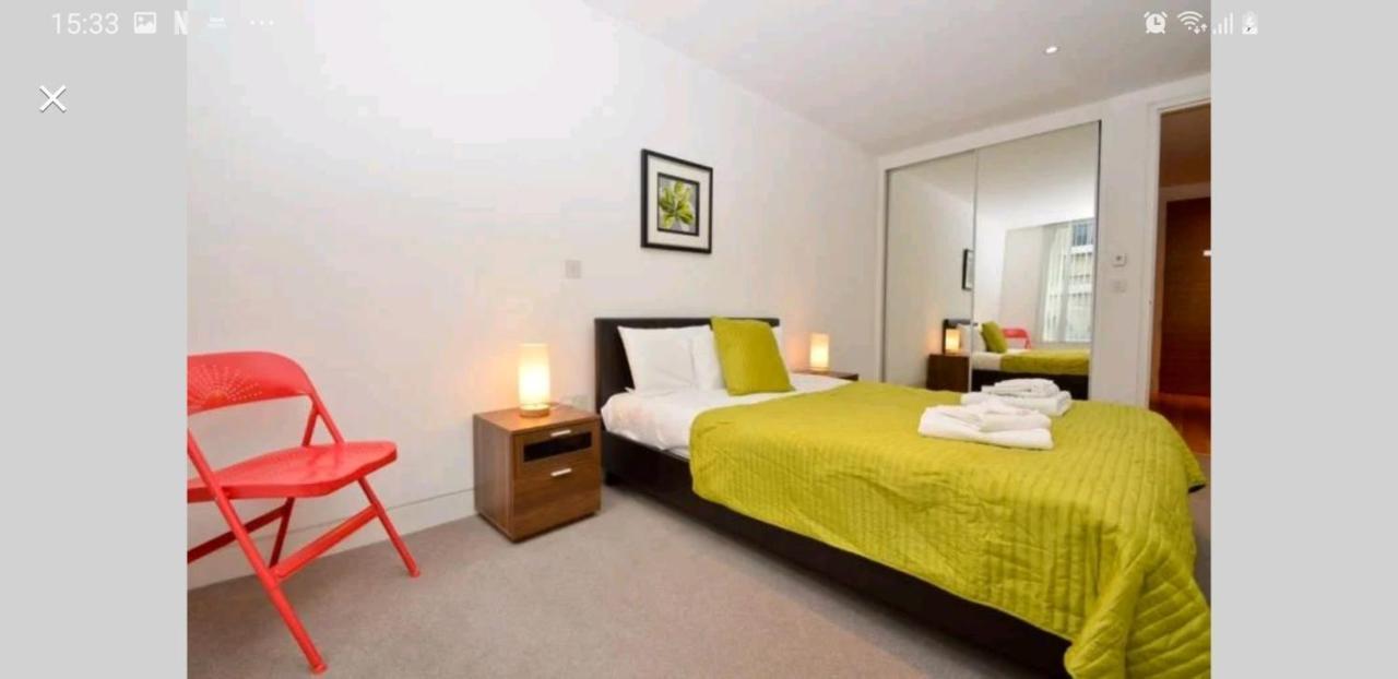 Luxury Holiday Let @ London City ภายนอก รูปภาพ
